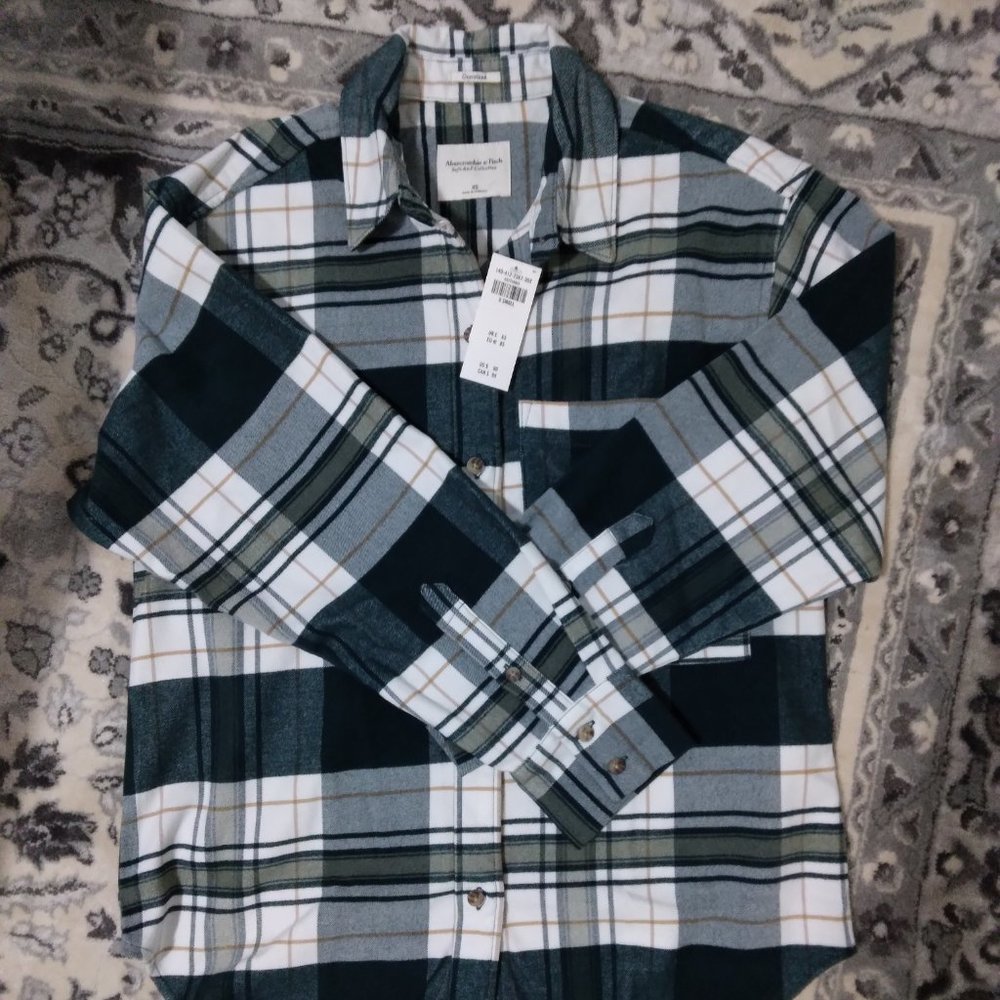 Nwt xs oversized abercrombie plaid tartan boyfriend soft af flannel shirt green